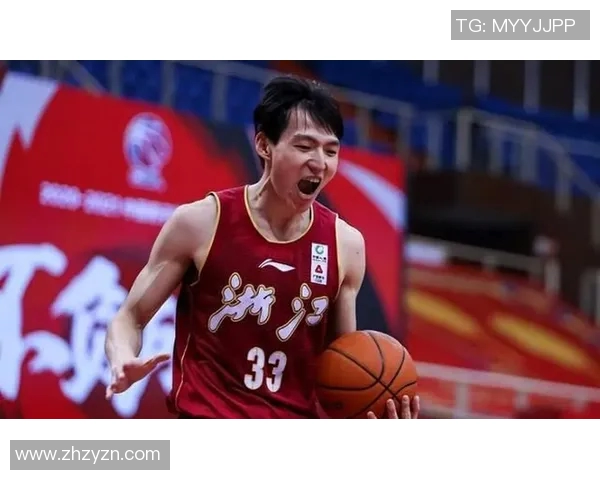 吴前：从篮球新星到国家队核心的成长之路与奋斗故事